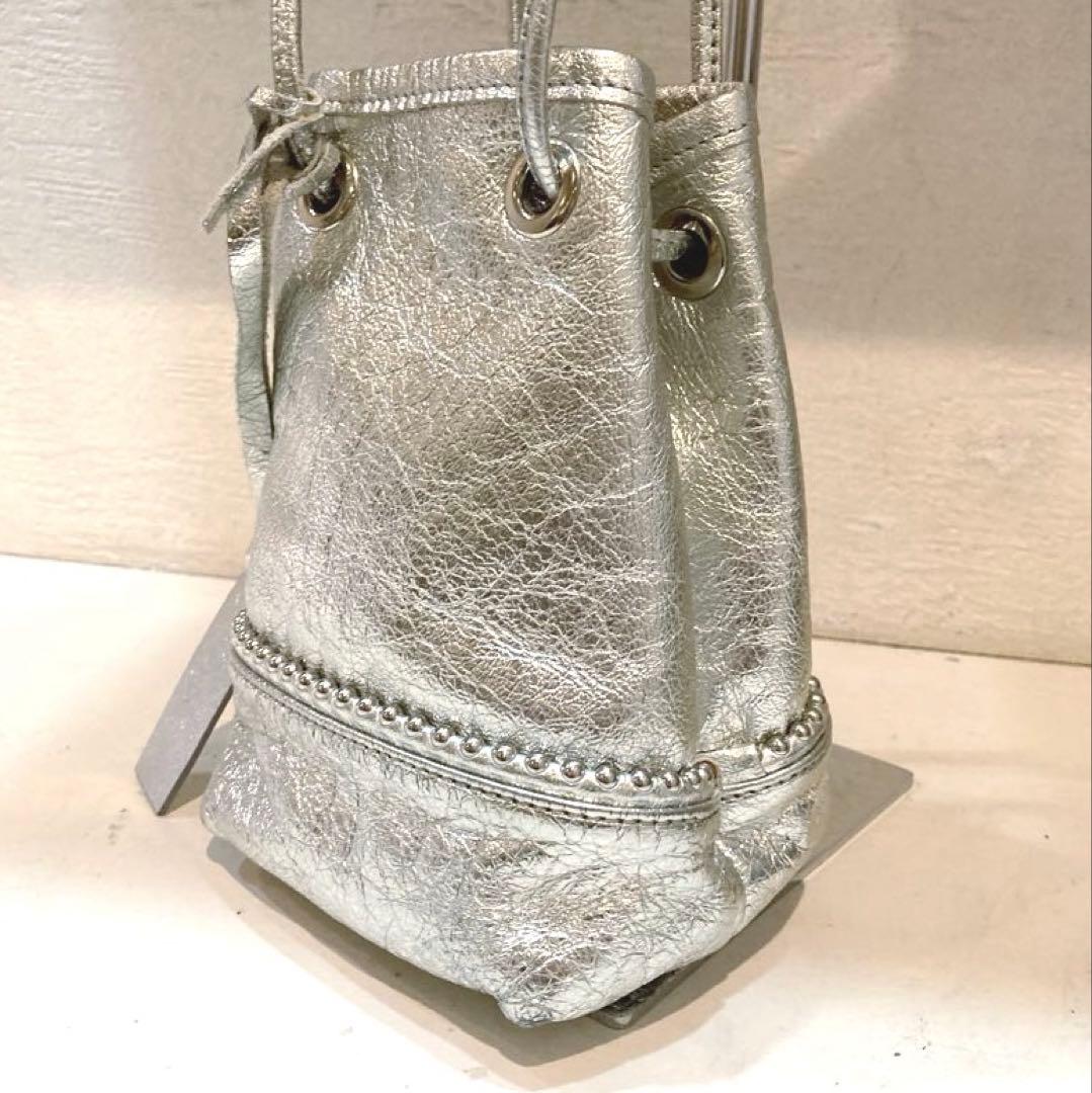 【美品】MARCO MASI 巾着　スタッズ ショルダーバッグ　シルバー