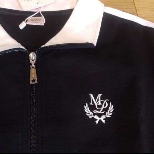 【新品タグ付】メゾピアノ　サイドラインワンピース　黒　140