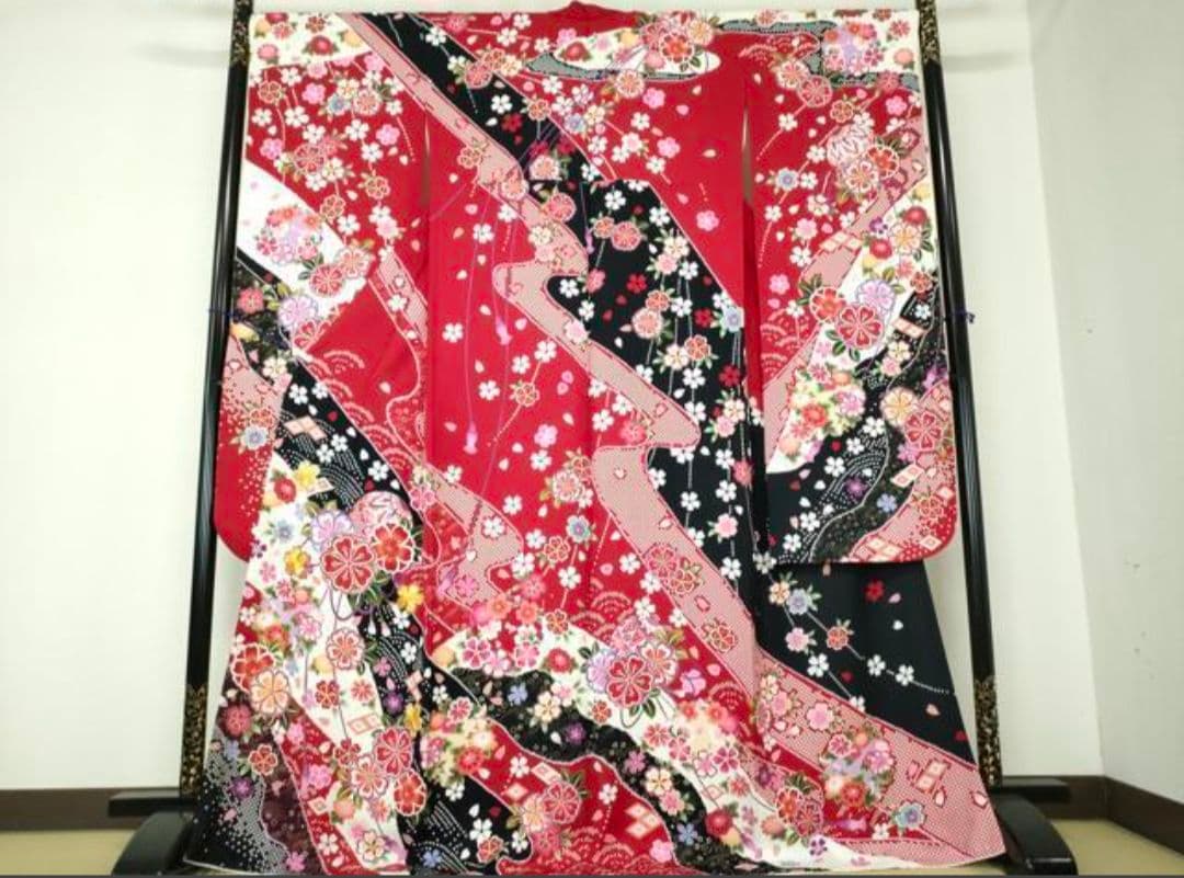 プロフ必読☆金駒刺繍☆豪華振袖☆トールサイズ