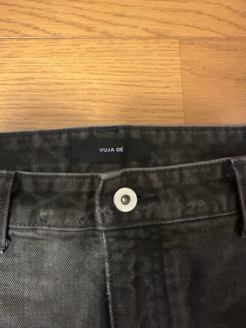 パンツ VujaDe GUNTHER DESTROYED DOUBLE-KNEE