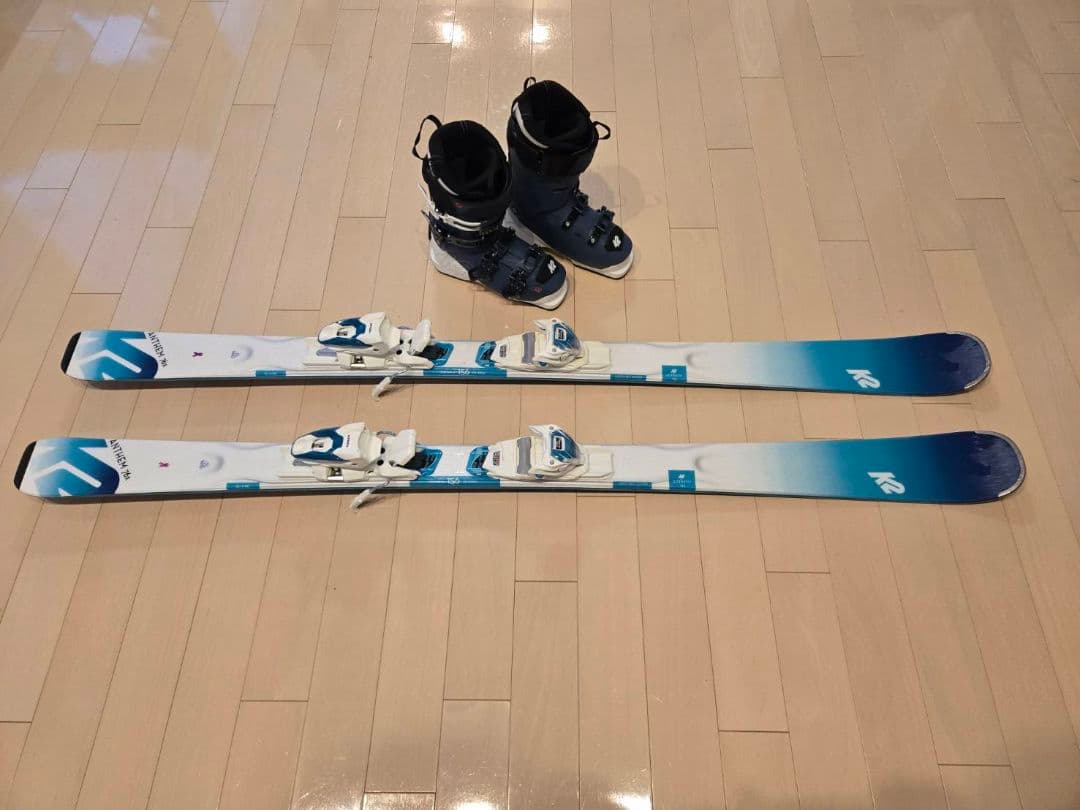 K2 スキー板 ブーツ付き 青白グラデーション