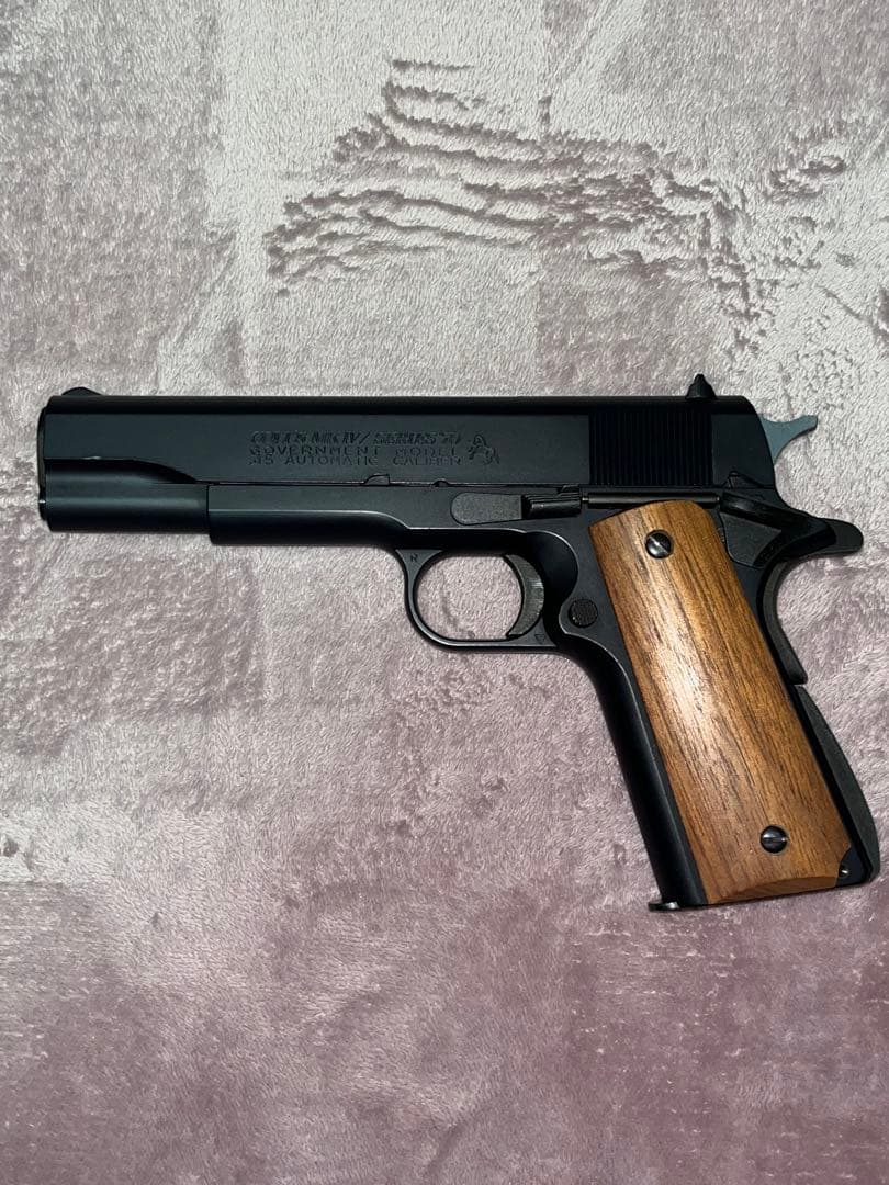 ウェスタンアームズ ブローバックガスガン その他 3点まとめ売り