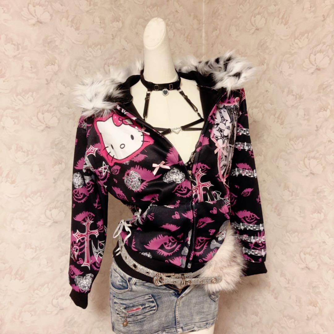 平成ギャル　00s Y2Kハローキティ グラフィックパーカー
