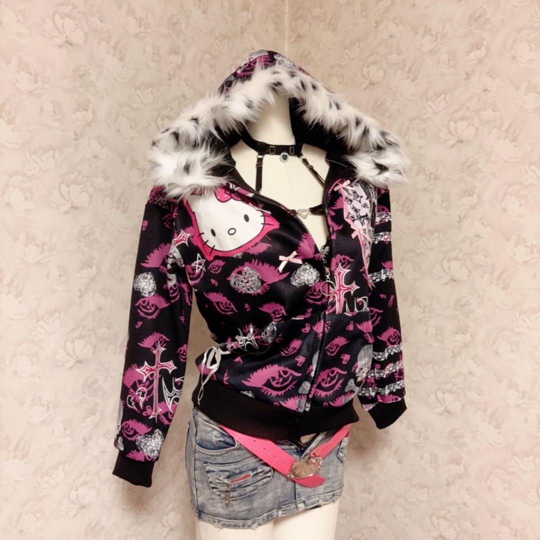平成ギャル　00s Y2Kハローキティ グラフィックパーカー