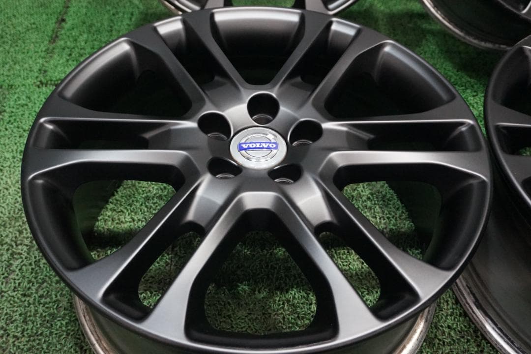 VOLVO純正　カスタムブラックエディション　ボルボ　XC60 V60