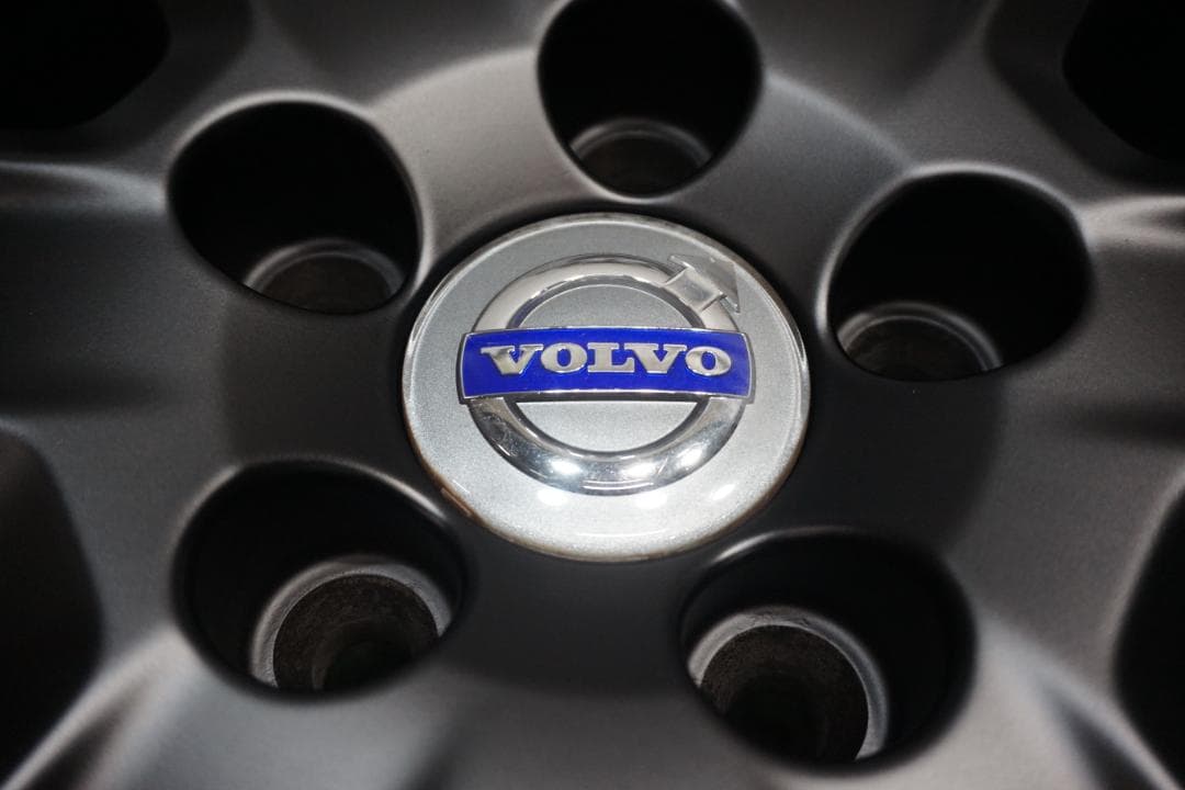 VOLVO純正　カスタムブラックエディション　ボルボ　XC60 V60