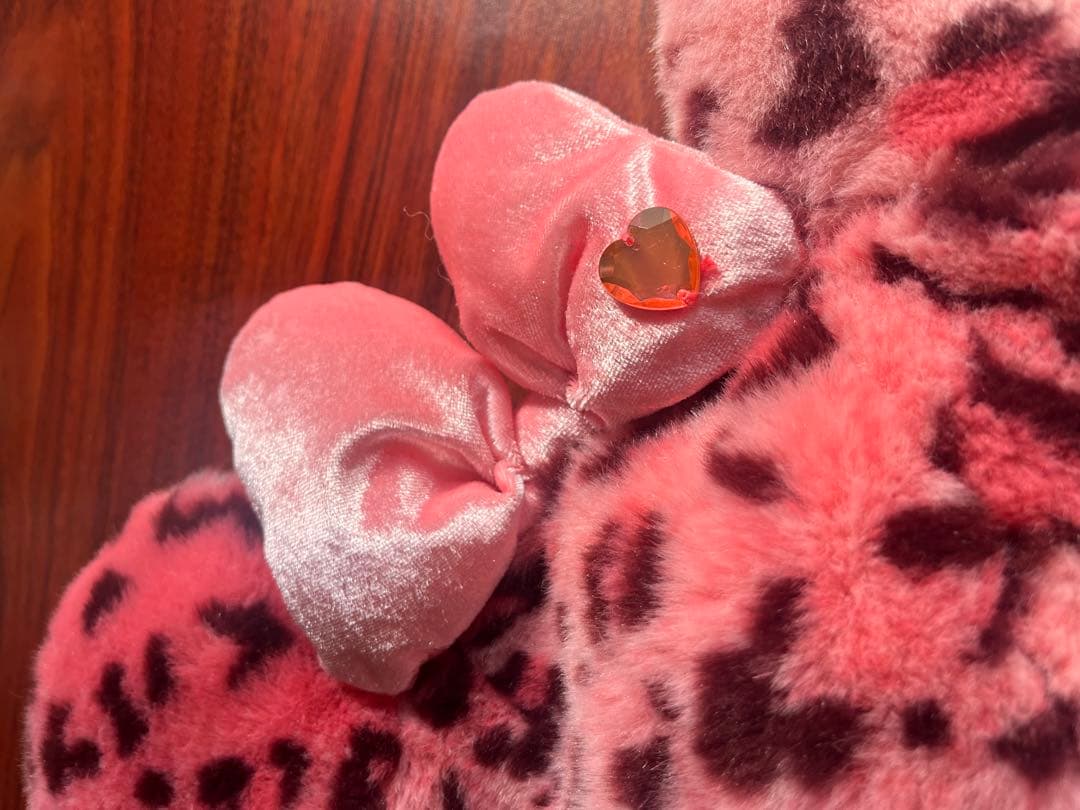 ディズニー　ミニー　ピンク ヒョウ柄