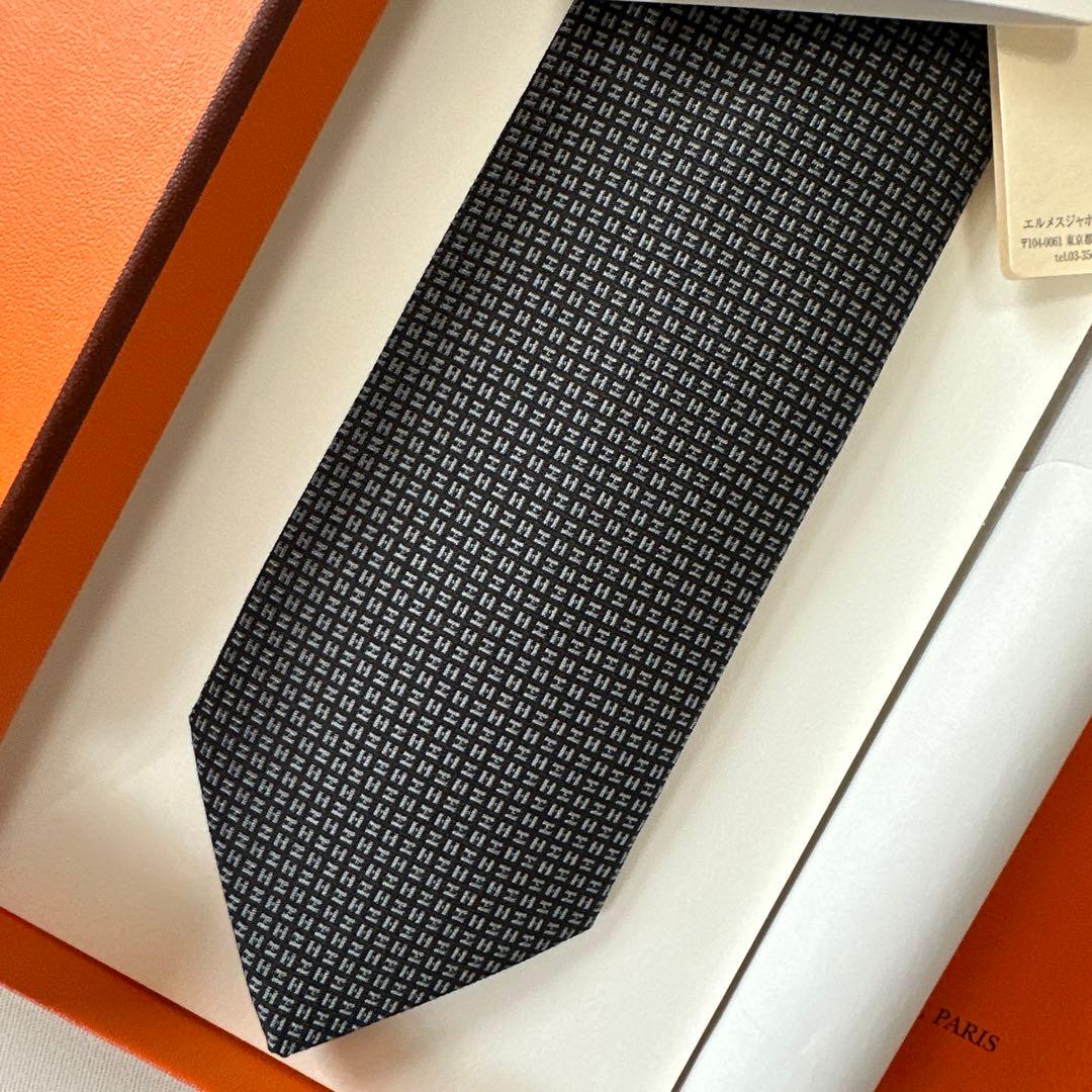 エルメス ネクタイ《Hフライヤー》新品 未使用