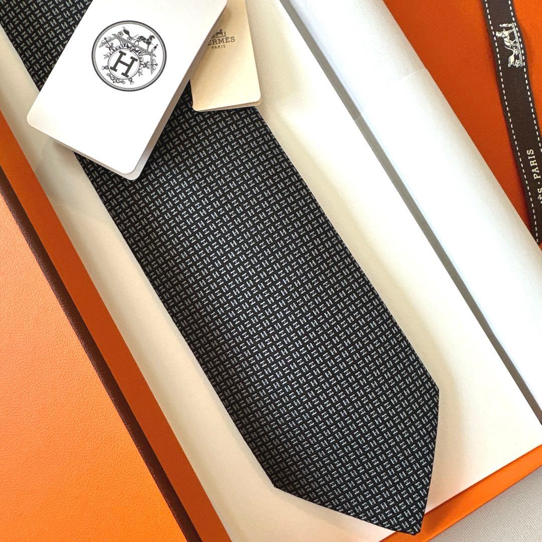 エルメス ネクタイ《Hフライヤー》新品 未使用