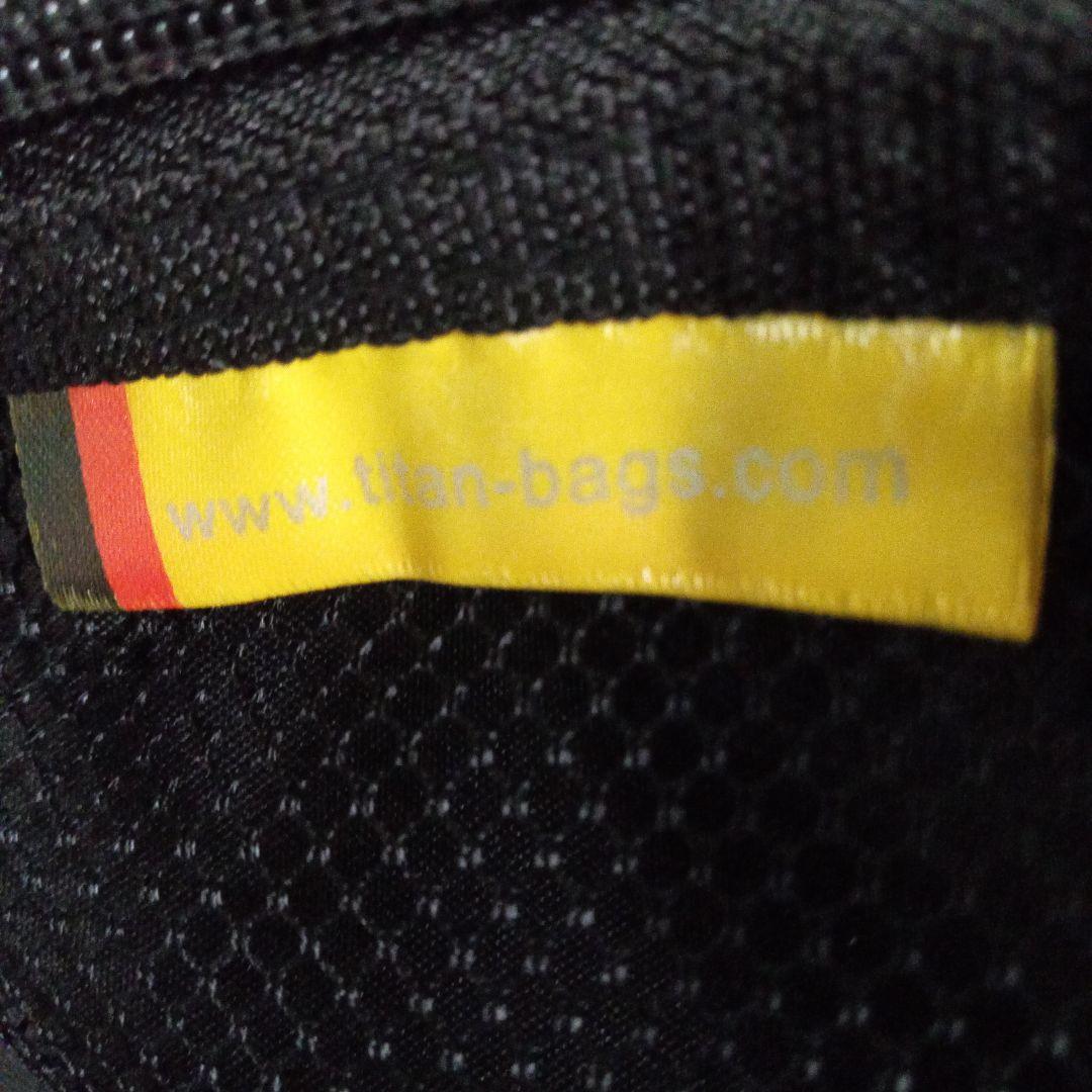 TITAN シルバーキャリーケース 中型 74L