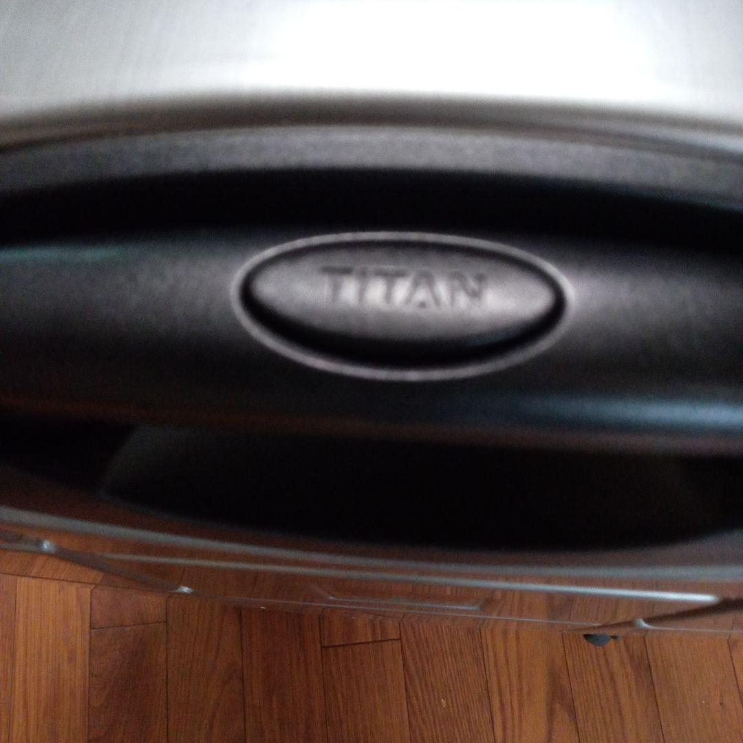 TITAN シルバーキャリーケース 中型 74L