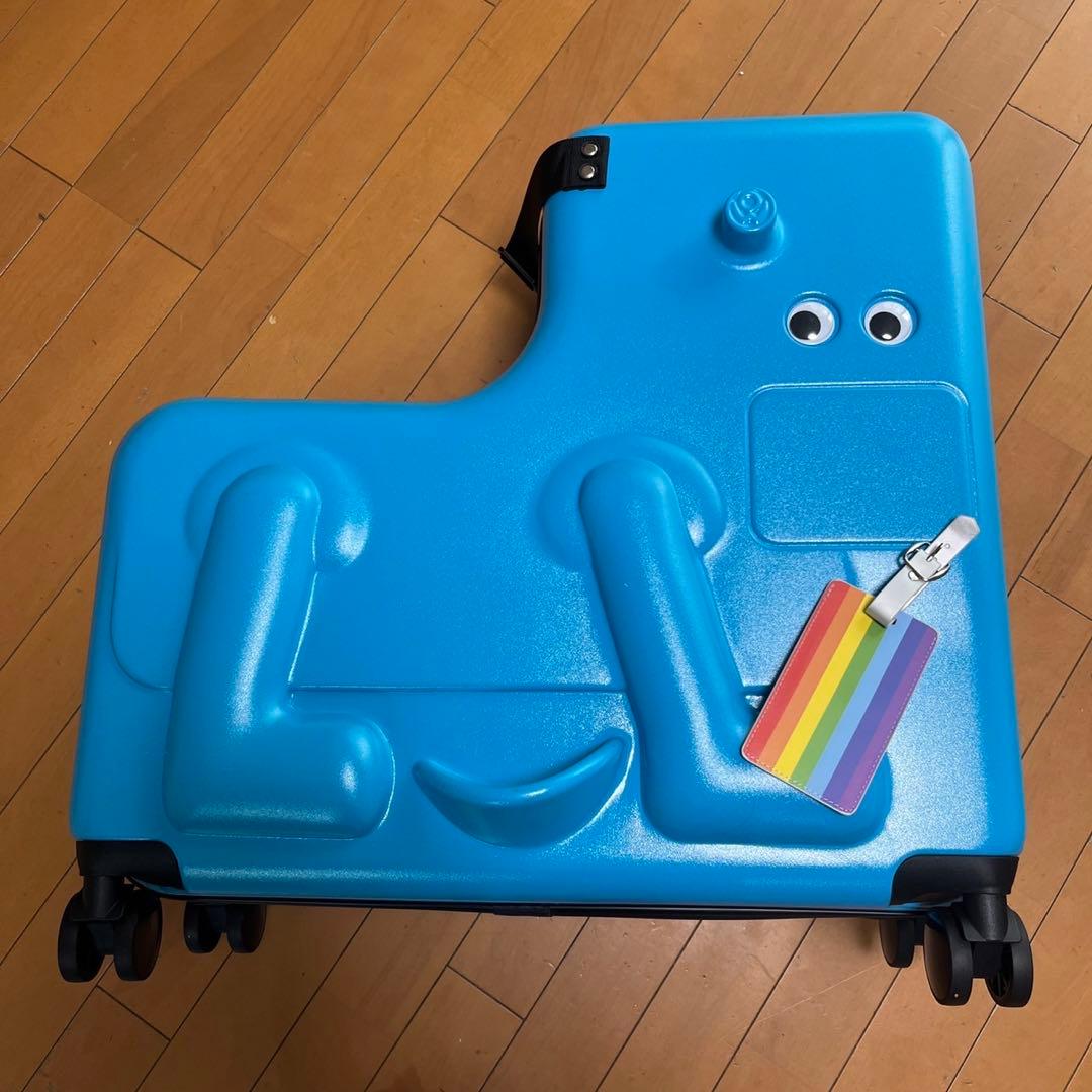 新品未使用　AO WEI LA 子供が乗れるキャリーケース　ブルー☆