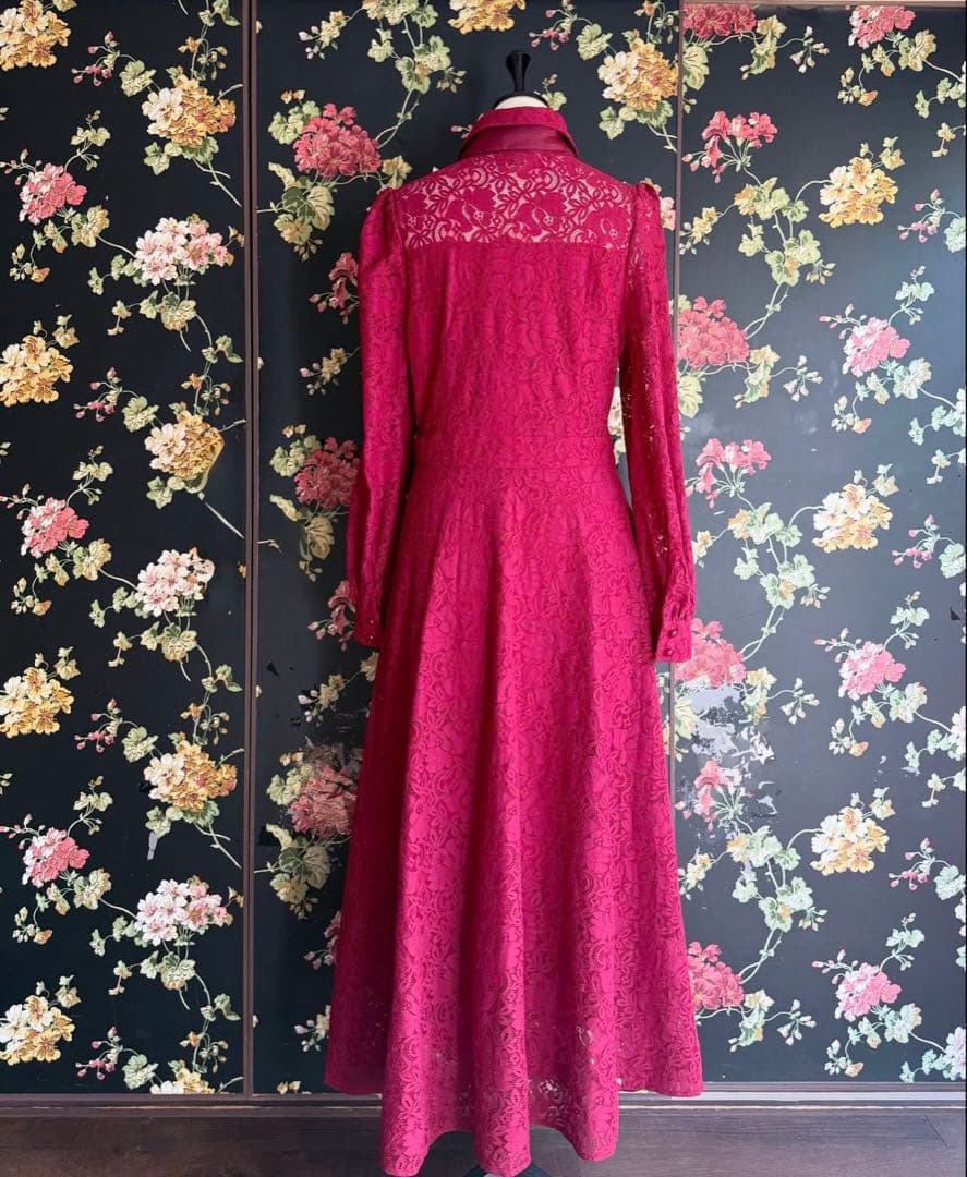 Wild Lily ボウタイリボン付き レッド パールボタン ワンピース ドレス