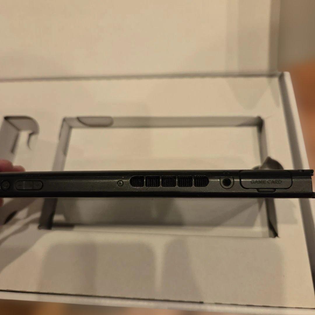 m*s様 【美品/未対策機/初期型/箱付き】Nintendo Switch