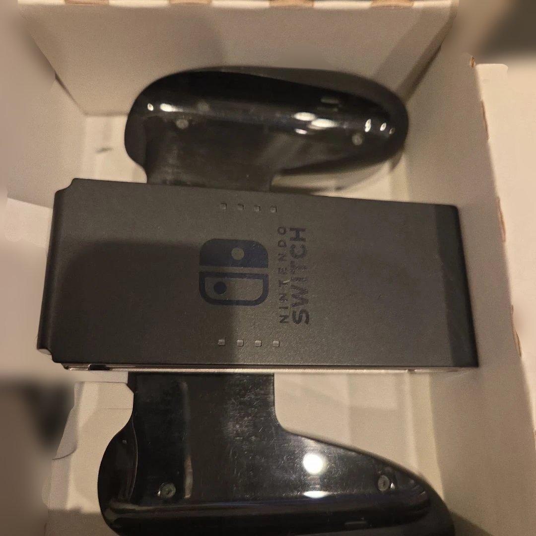 m*s様 【美品/未対策機/初期型/箱付き】Nintendo Switch