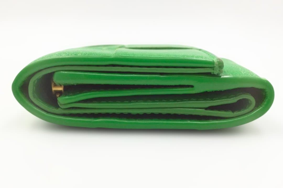 Bottega veneta　ボッテガヴェネタ　カセット　三つ折り財布　グリーン