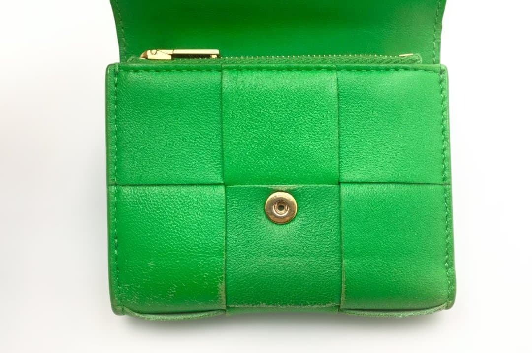 Bottega veneta　ボッテガヴェネタ　カセット　三つ折り財布　グリーン