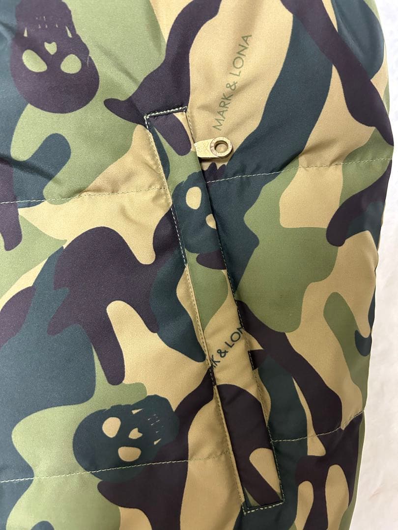 美品　マークアンドロナ　ダウンベスト