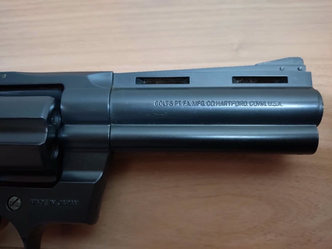 ガスガン 東京マルイ　コルトパイソン.357マグナム　4インチ（生産終了）