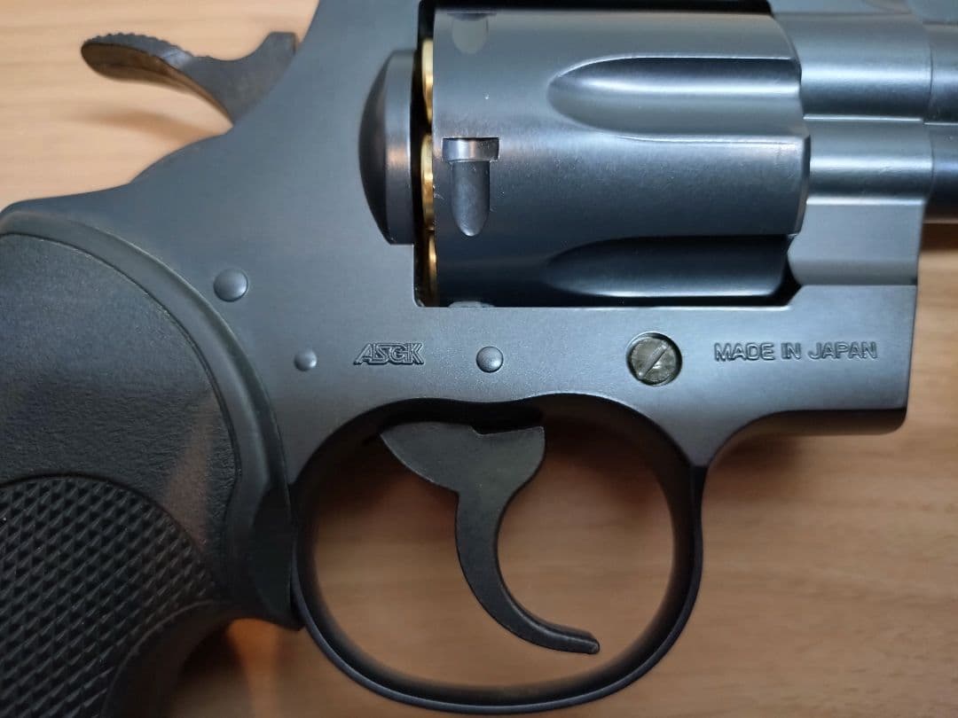 ガスガン 東京マルイ　コルトパイソン.357マグナム　4インチ（生産終了）