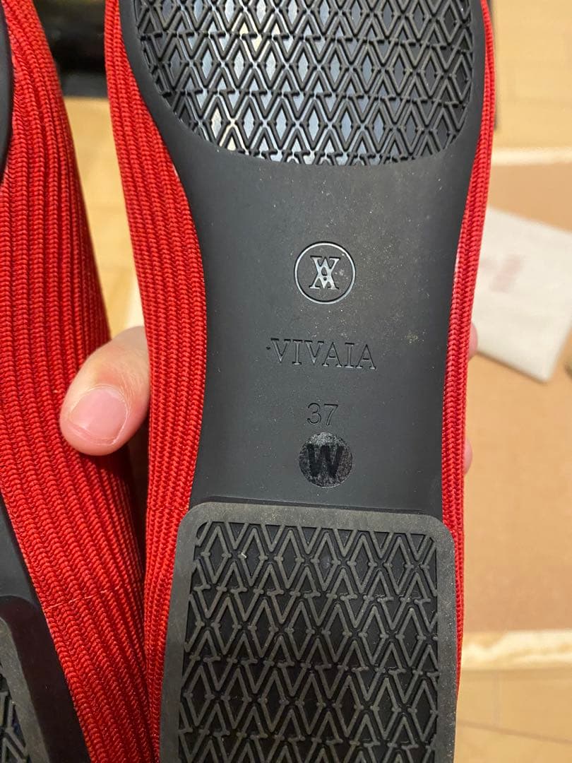 【値下げ不可】VIVAIA レッド フラットシューズ 23.5