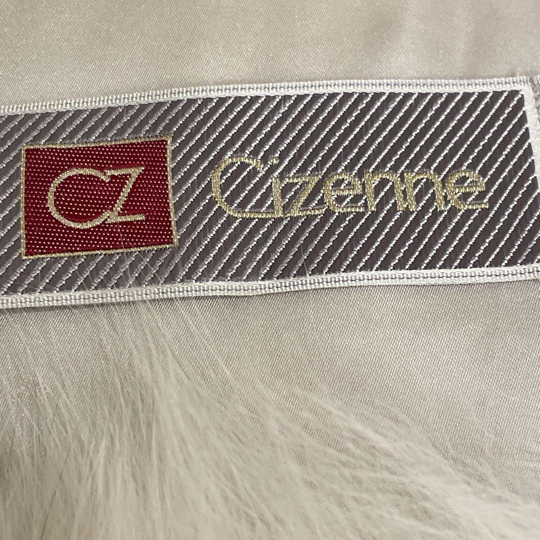 SAGA FOX　フォックスファー ティペット　ホワイト系　ストール　ふわふわ