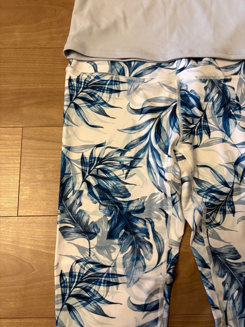 【新品タグ付き】SAKARA LAVA ヨガウェア　Mサイズ