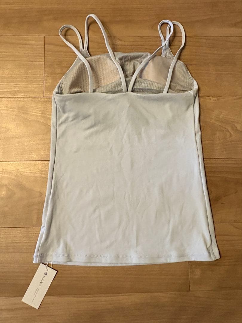 【新品タグ付き】SAKARA LAVA ヨガウェア　Mサイズ