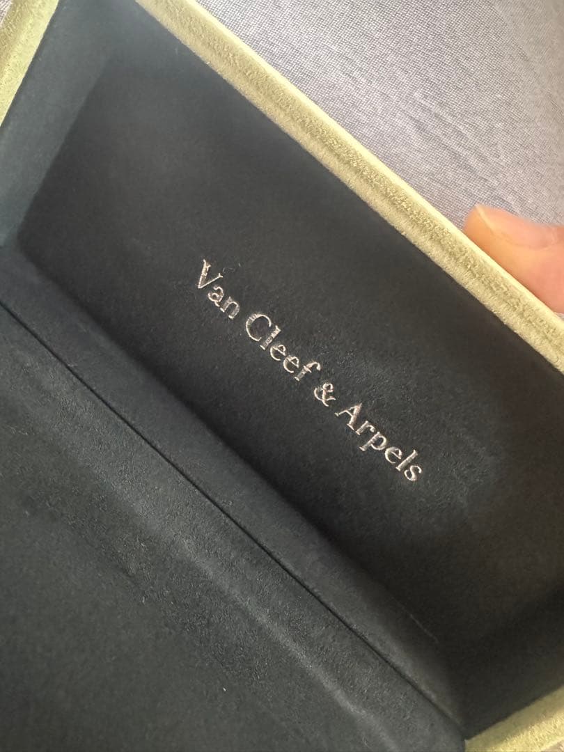ヴァンクリーフ&アーペル ブレスレット付属ケース 新品未使用