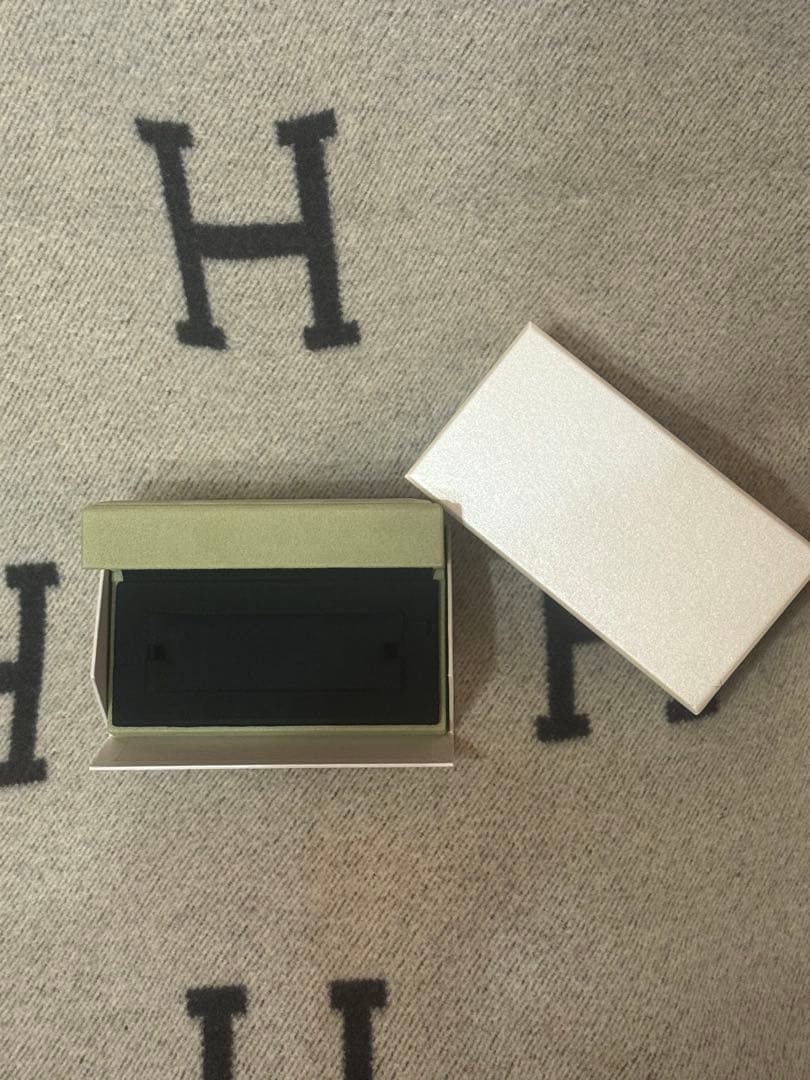 ヴァンクリーフ&アーペル ブレスレット付属ケース 新品未使用