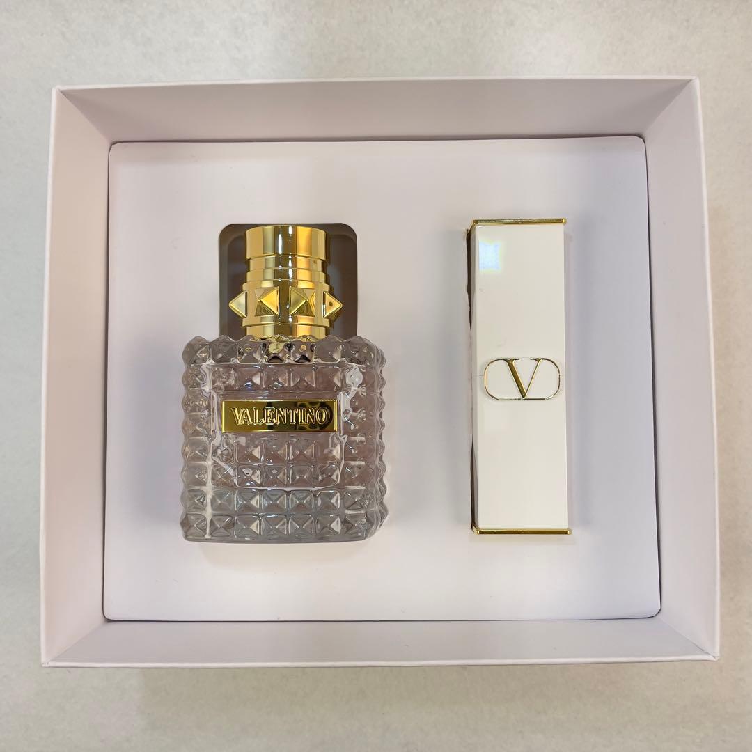 ⭐️限定品⭐️未使用⭐️ヴァレンティノドンナ&ロッソ77Aセットオードパルファンリップ