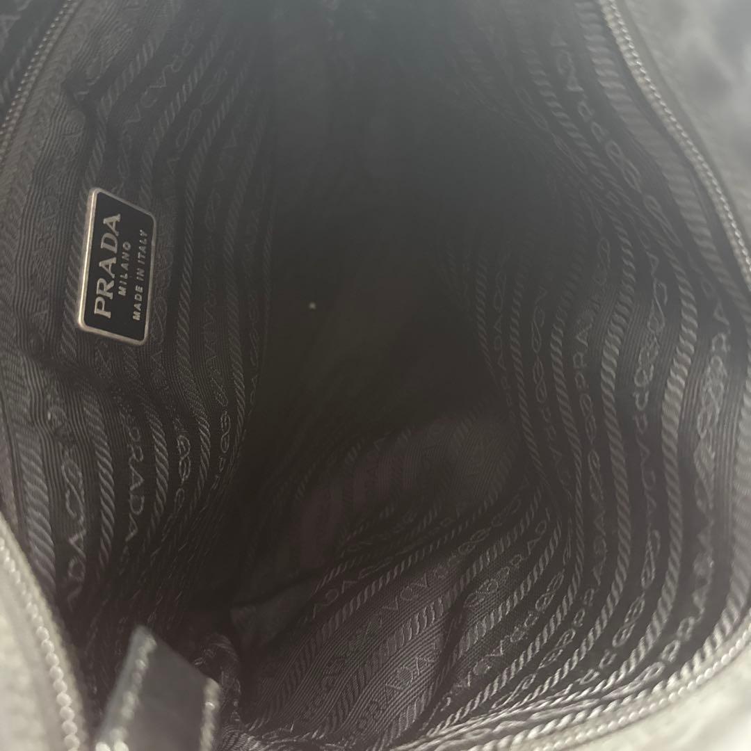 正規品　PRADA ナイロントートバッグ　ブラック