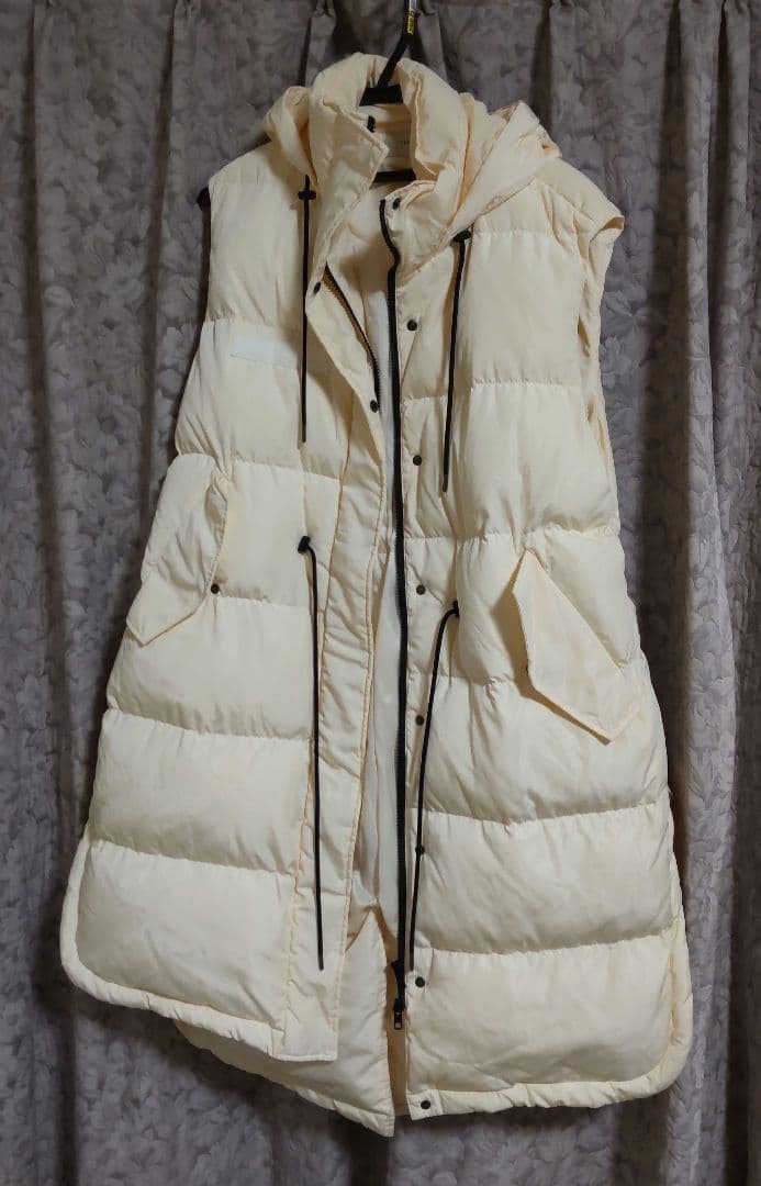 le phil パッフィー ダウン ベスト ジレ アイボリー