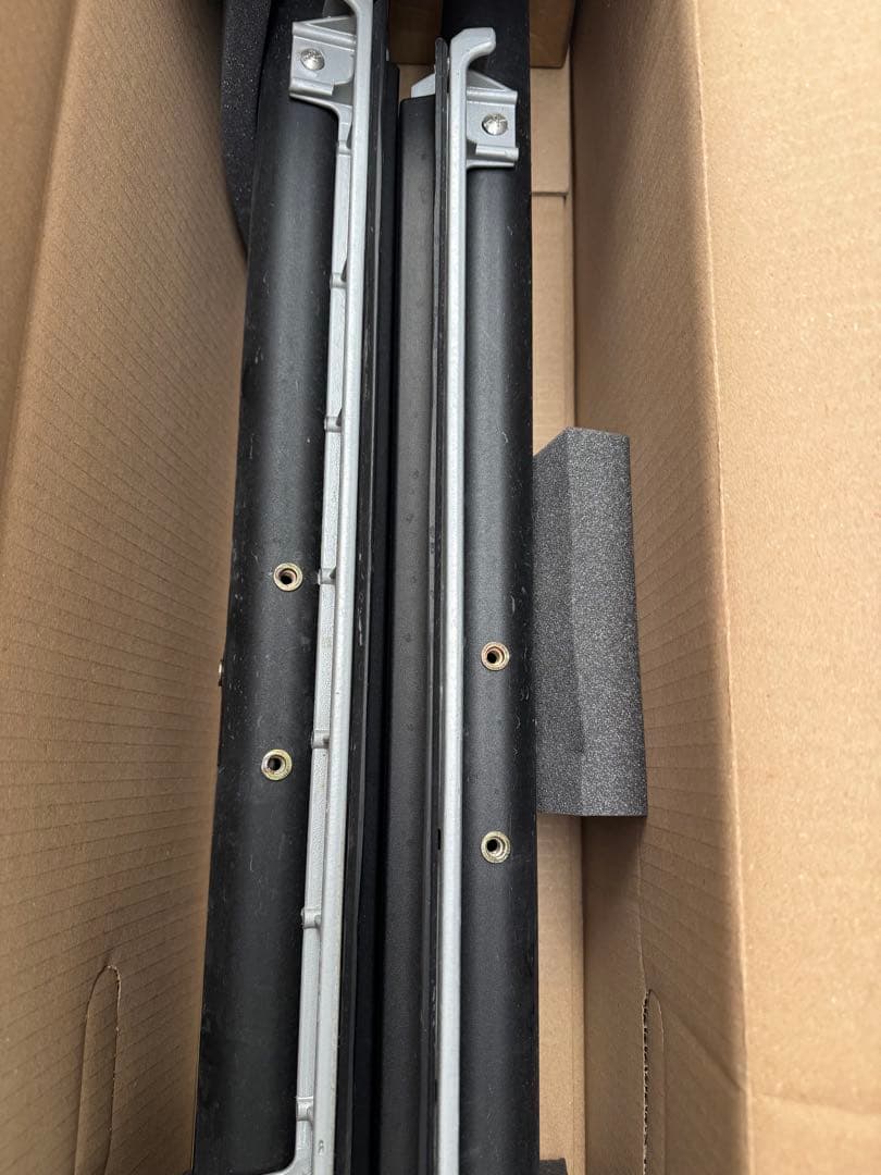 ディフェンダー110 サイドステップ ブラック/シルバー SUV用