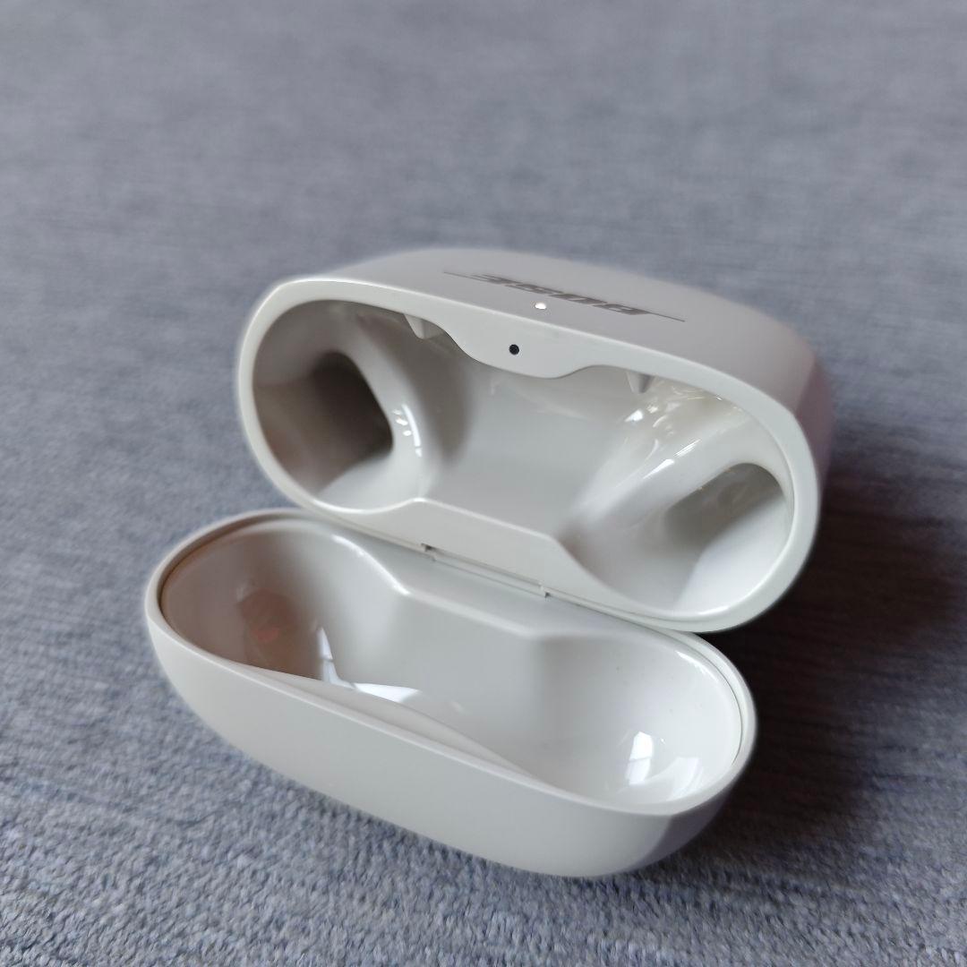 【最終値下げ】Bose QuietComfort Ultra Earbuds 白