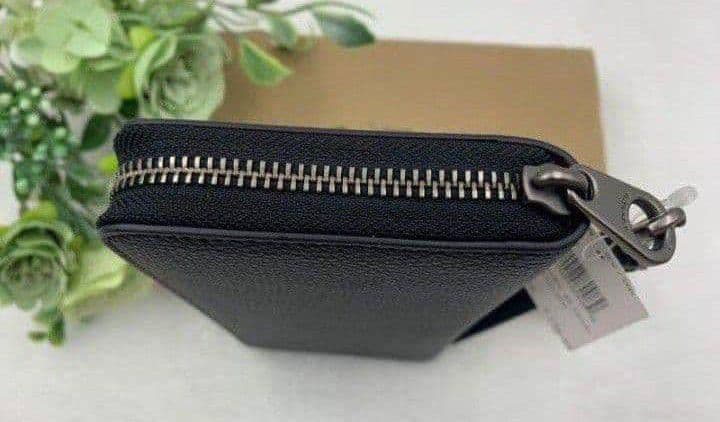 新品未使用コーチ長財布馬車レインボーロゴブラックレディースメンズ送料無料即日発送