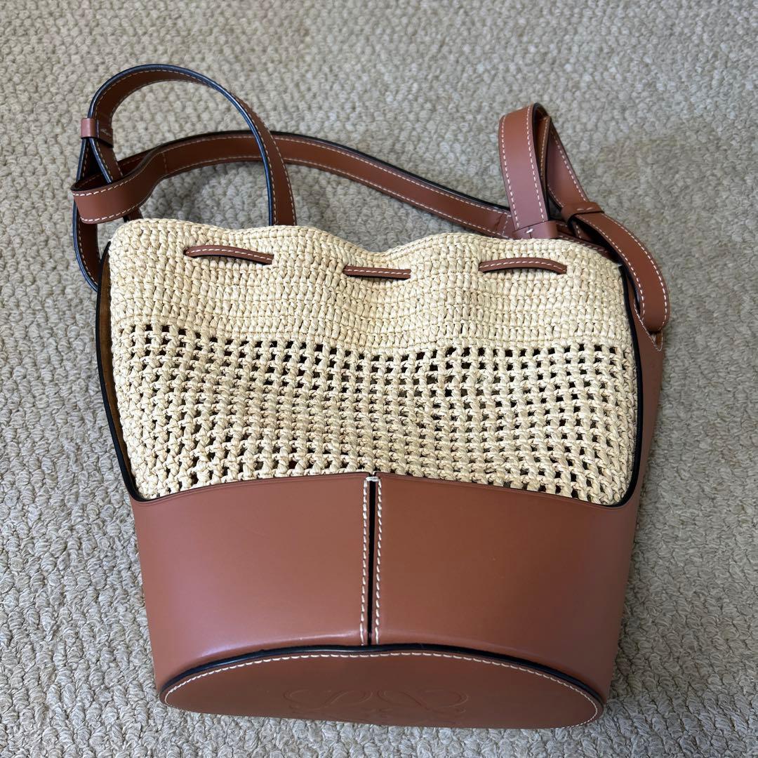 早い者勝ち【美品】LOEWE ショルダーバッグ バルーンバッグ スモール