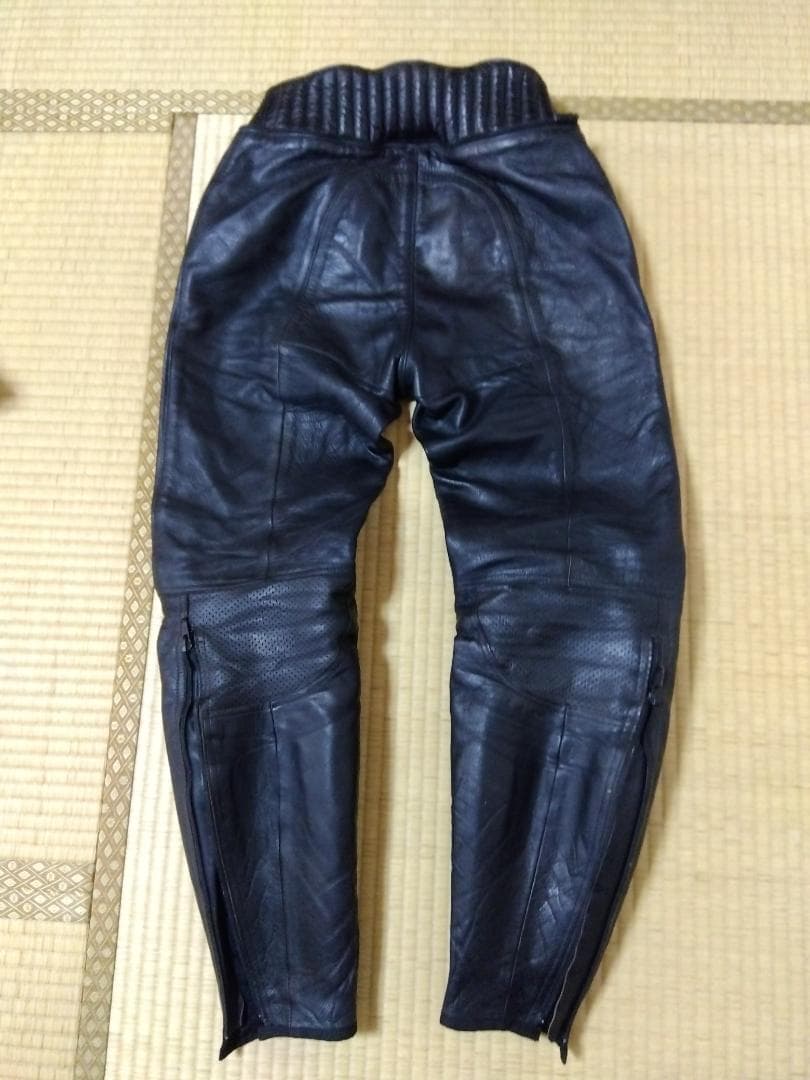 DAINESE ダイネーゼレザー レザーパンツ 黒 膝パッド付き サイズ48