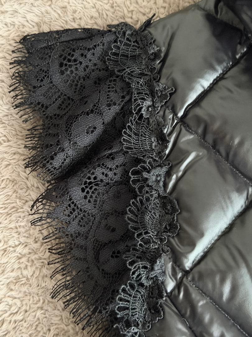 スーパービューティー ブラックダウンベスト レース