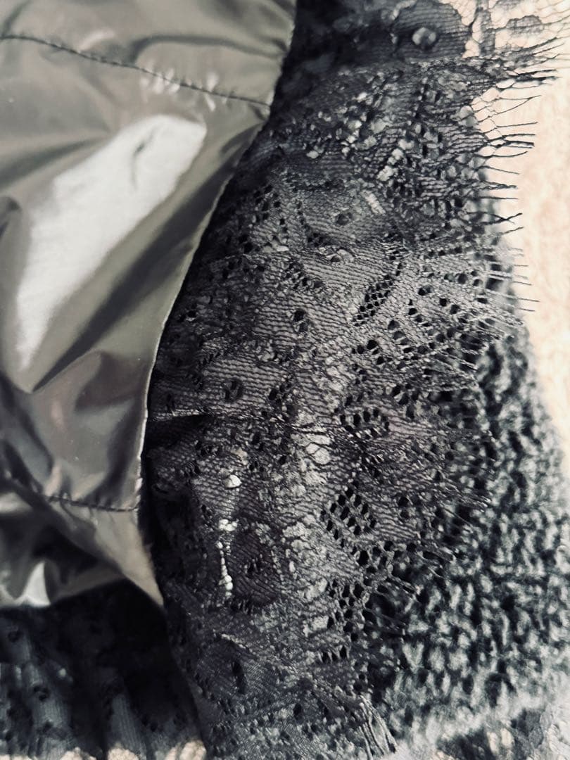 スーパービューティー ブラックダウンベスト レース