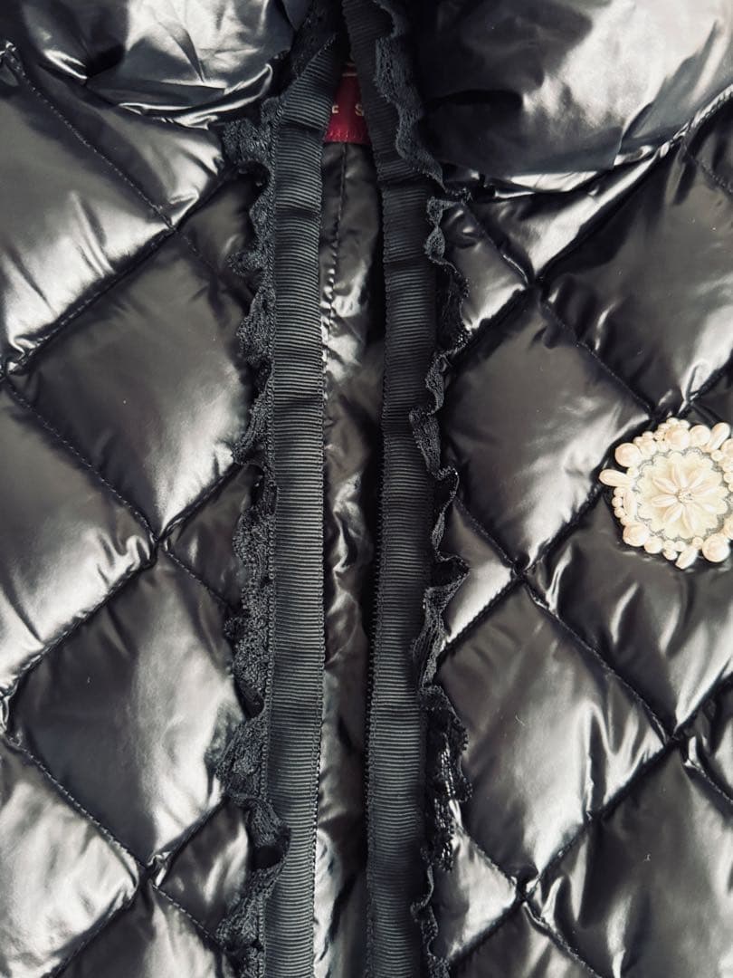 スーパービューティー ブラックダウンベスト レース