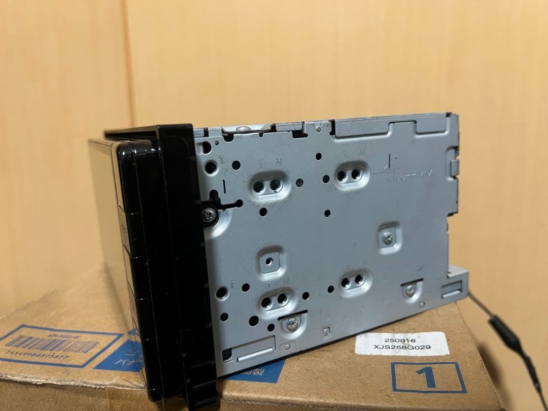 carrozzeria カーナビavic-RW711 map data2020