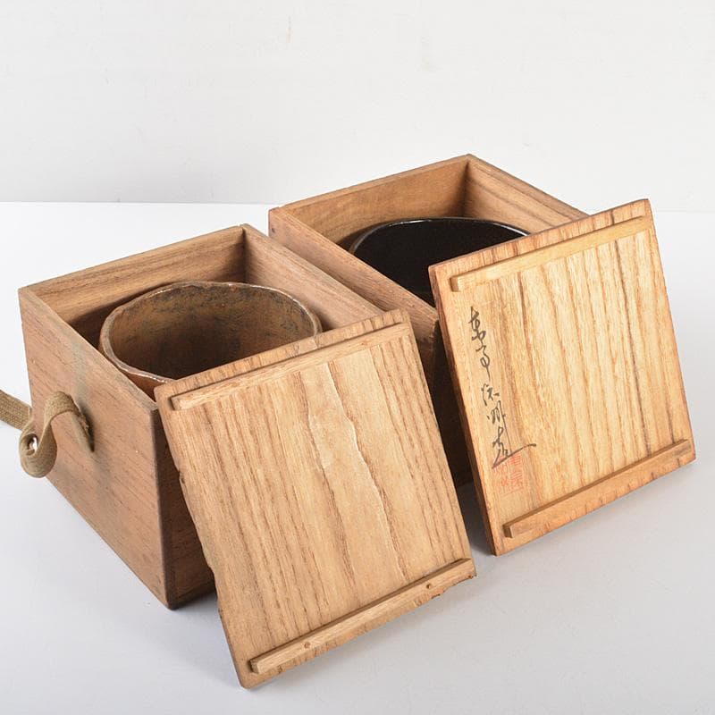 茶道具　古い赤楽茶碗　黒楽茶碗　2点まとめて　M　R6786