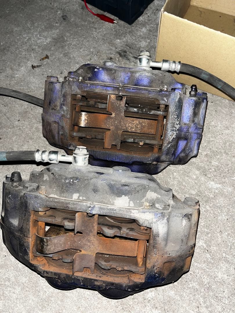 スバル　フロント 4POT ブレーキキャリパー　86・BRZの流用等に