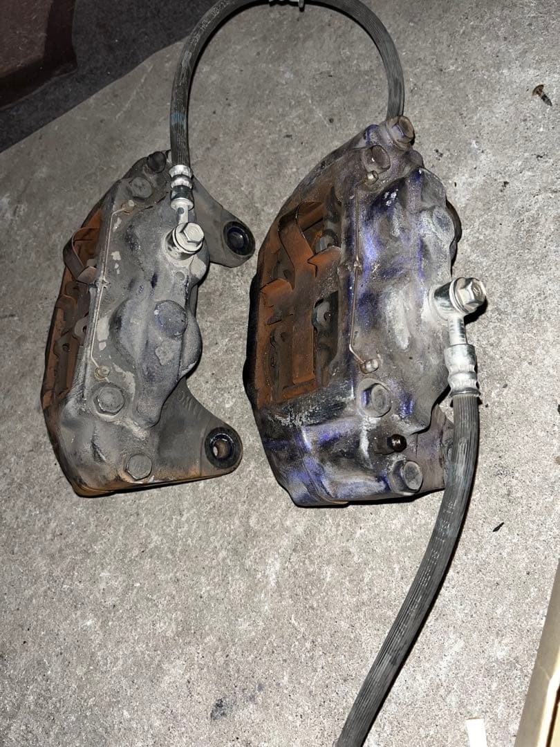 スバル　フロント 4POT ブレーキキャリパー　86・BRZの流用等に