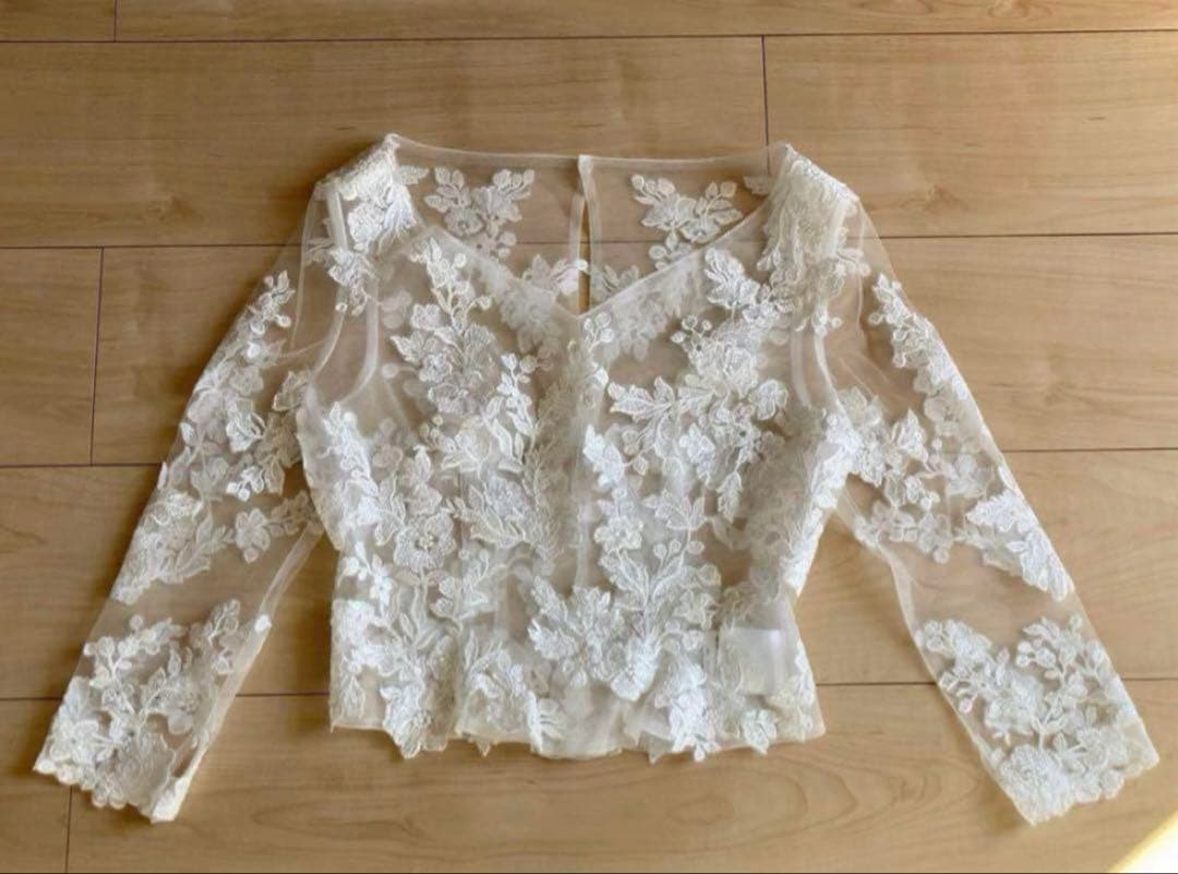 ワタナベウェディング　ボレロ