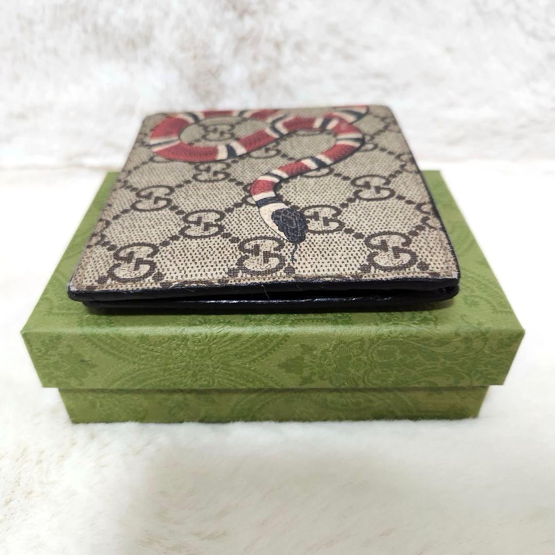 ✨極美品✨グッチ　二つ折り　小銭入れ　スネーク　アニマリエ　PVC メンズ