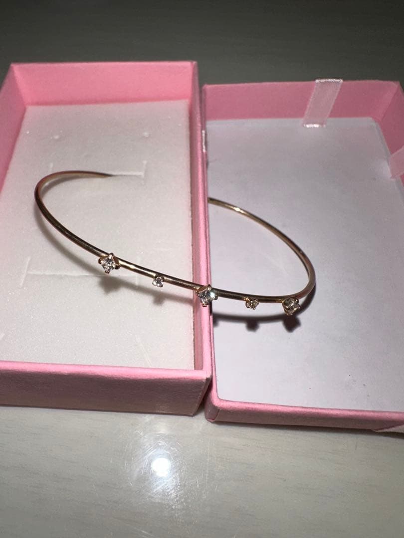 k10 クリスタルバングル