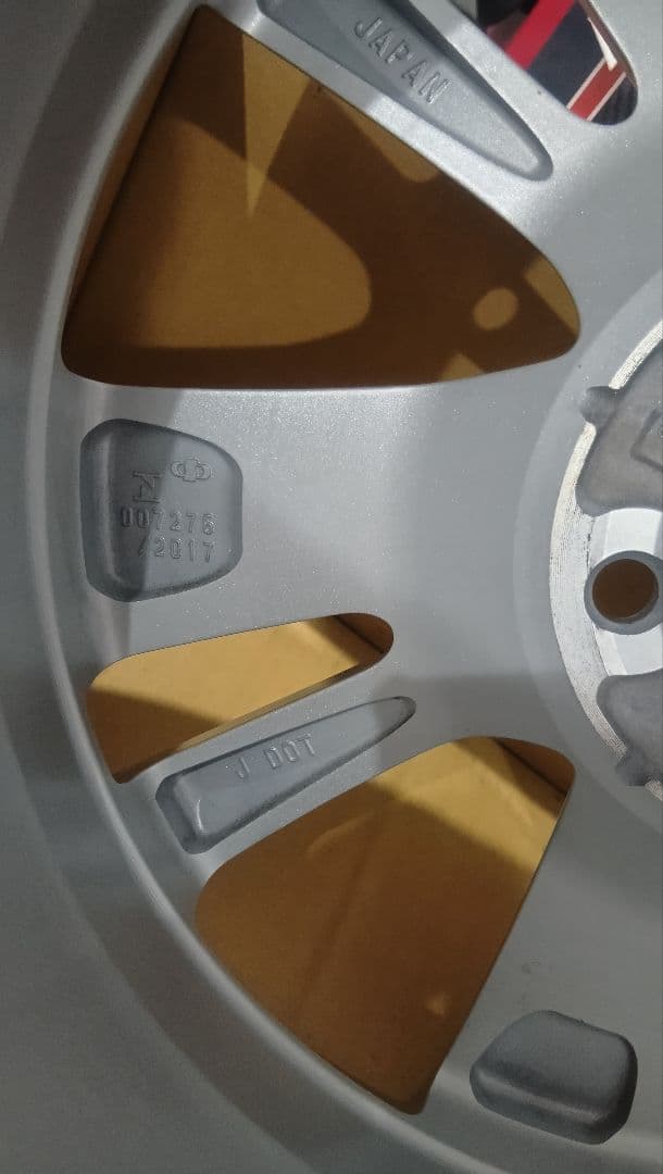 クラウンクロスオーバー　純正ホイール　18インチ　1本