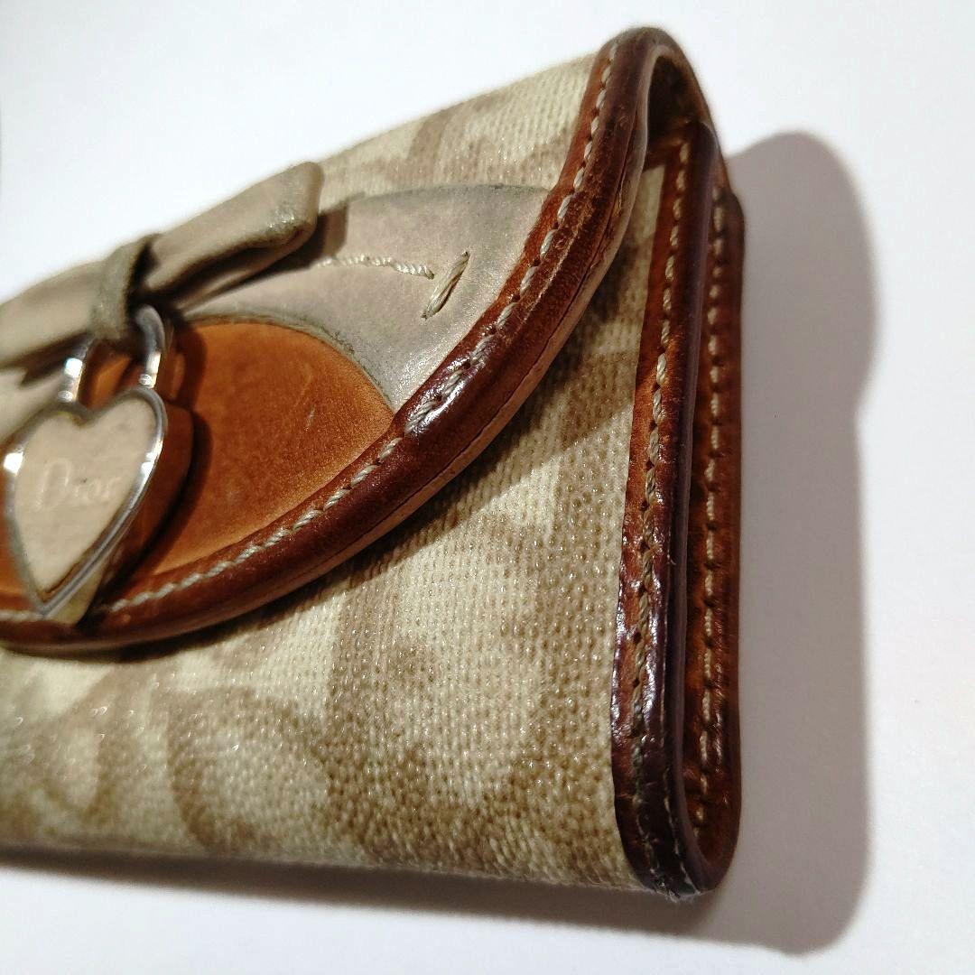 ChristianDior ベージュ系 キーケース ハートチャーム付き